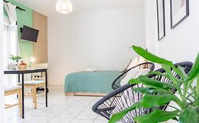 Zinnia Fully Equipped Apartment Near City Centre